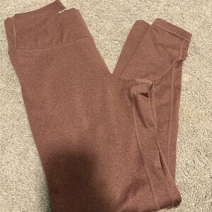 Old Navy CloudComfy Extra High-Rise Leggings in Brown